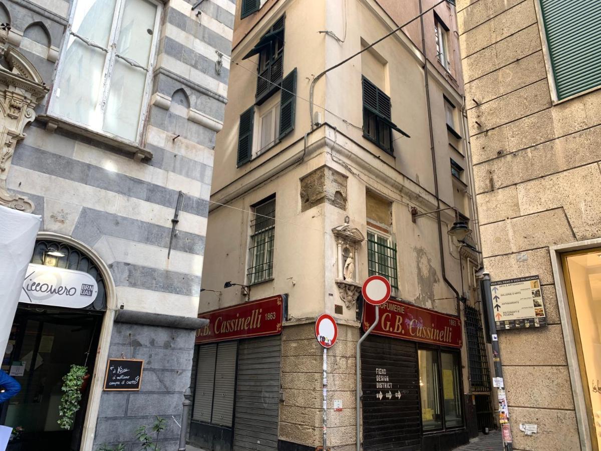 La Casa Di Titta By Holiday World Genoa Luaran gambar